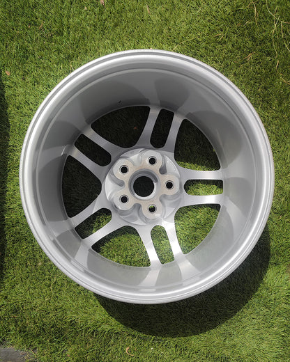 Nissan GTR33 Wheels 17'' 5X114.3 9J +30