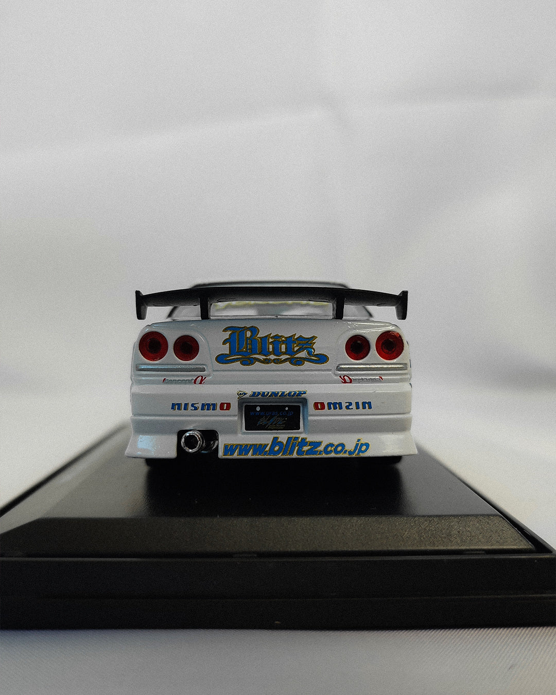 Dism D1 Grand Prix Er34 Skyline 2004 1/43 Die-cast