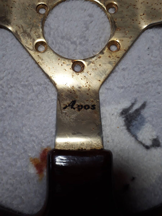 VORBESTELLUNG Apos Holzlenkrad